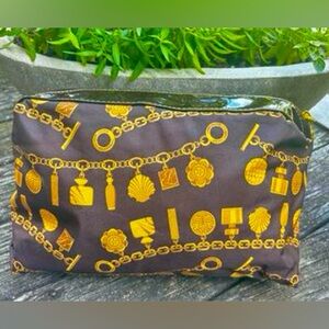 Stylish Travel/Cosmetic Case
Like New / Never Used